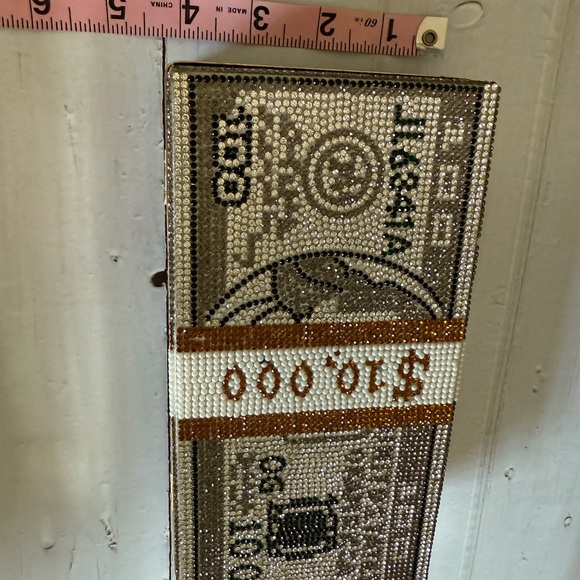 Beaded Money Clutch with Chain - Picture 2 of 4